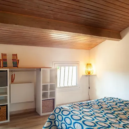 Holiday home Maison Roxane *