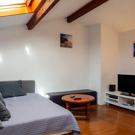 Holiday home Maison Roxane