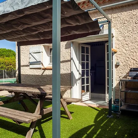 Holiday home Maison Roxane Six-Fours-les-Plages