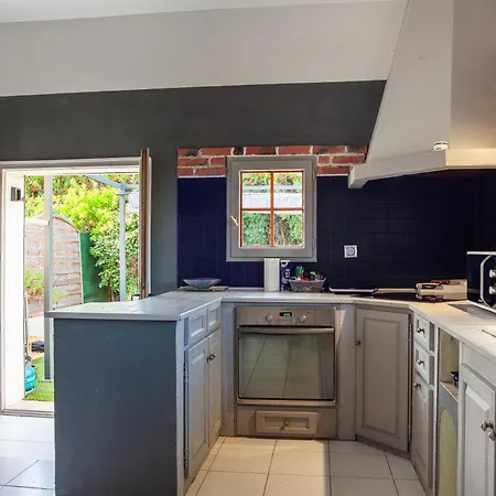 Holiday home Maison Roxane